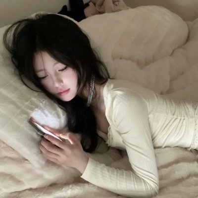 传闻中的白月光 在线播放海报